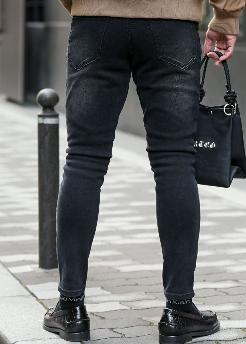 バーティカルダメージブラックデニムロングパンツ | adamsJUGGLER