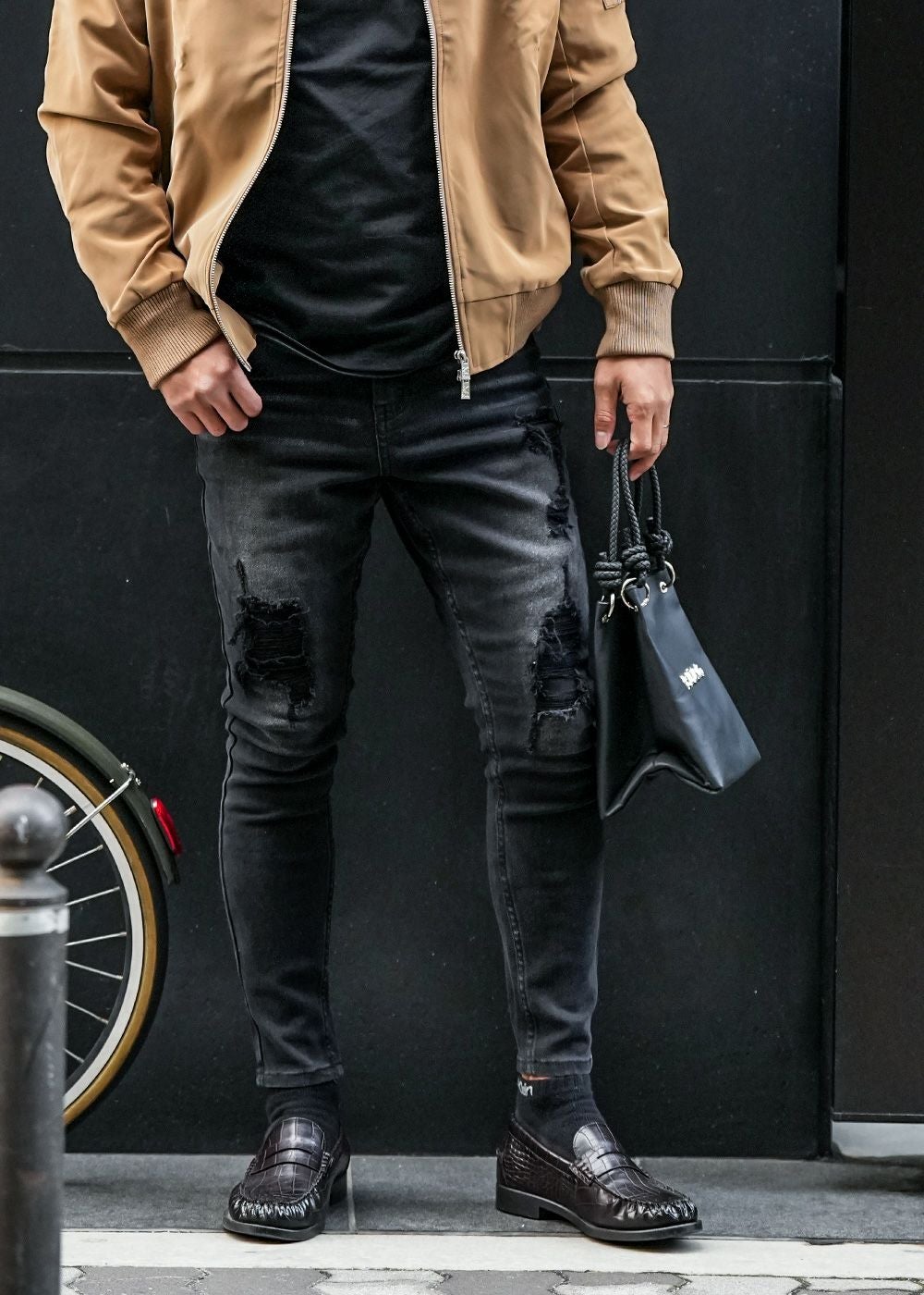 バーティカルダメージブラックデニムロングパンツ | adamsJUGGLER