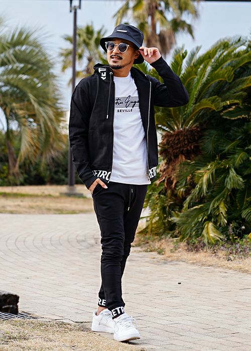 RTEGJ.Fロゴパーカー | adamsJUGGLER（アダムスジャグラー）公式