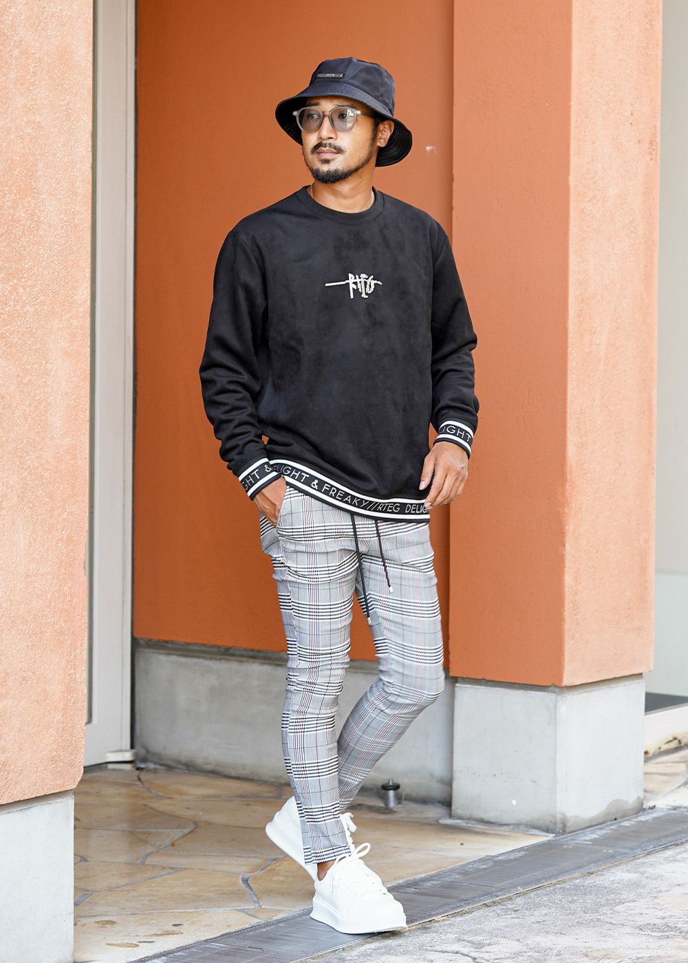 RTEGラインストーンスウェットプル | adamsJUGGLER（アダムス