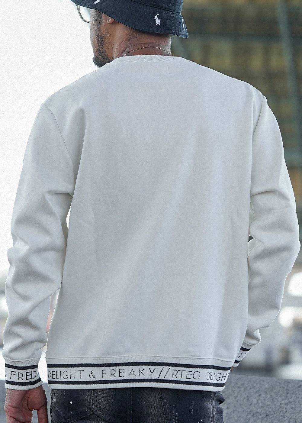 RTEGラインストーンスウェットプル | adamsJUGGLER（アダムス