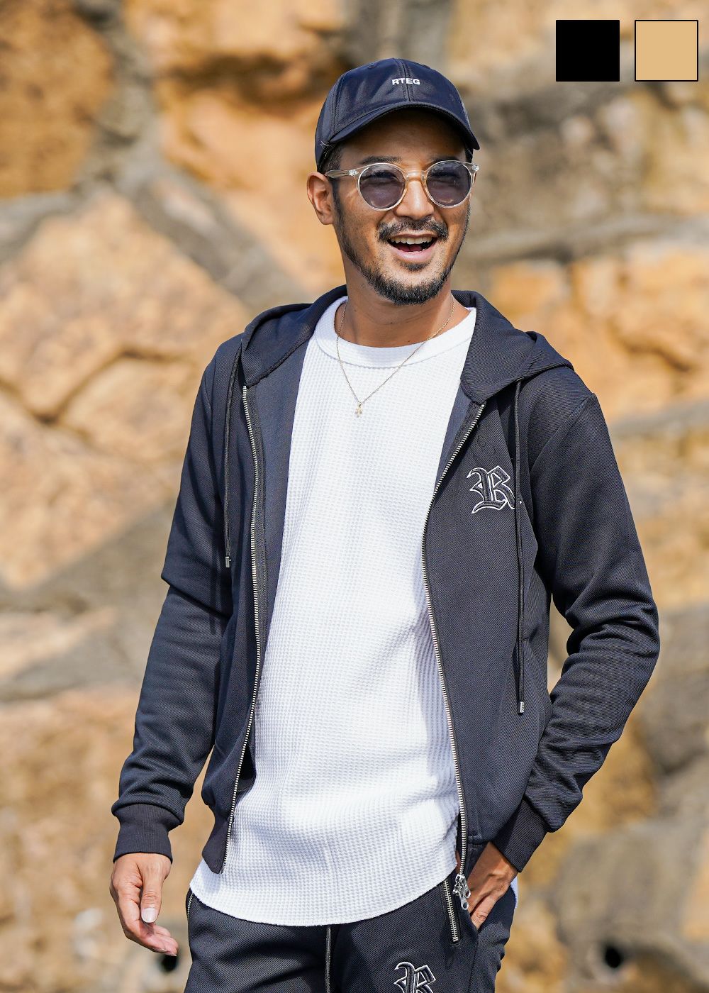 R/OE フーディー | adamsJUGGLER（アダムスジャグラー）公式オンライン