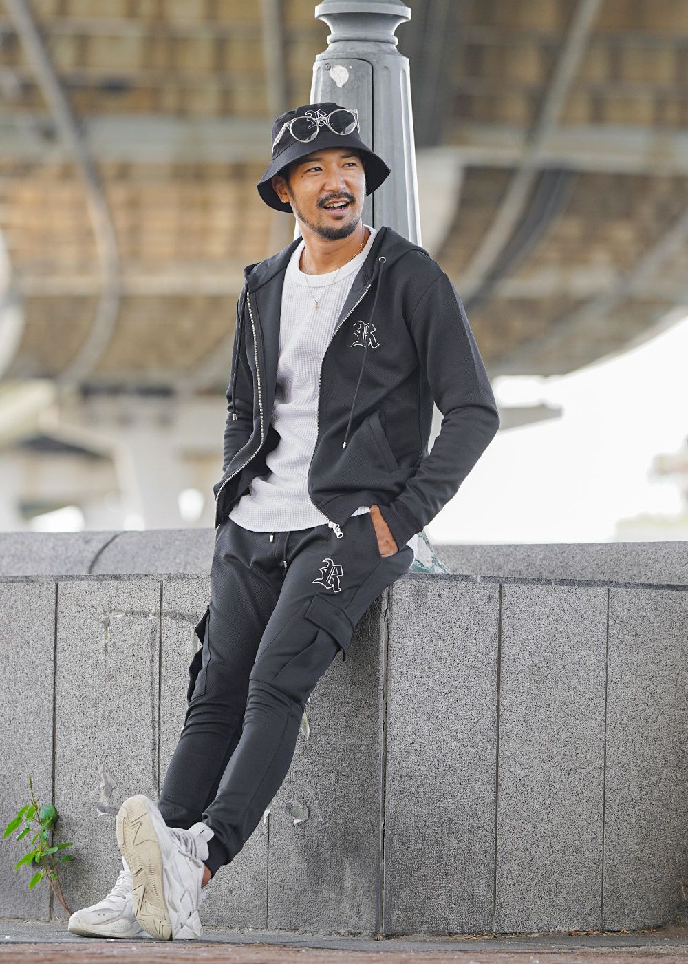 R/OEカーゴスウェットパンツ | adamsJUGGLER（アダムスジャグラー