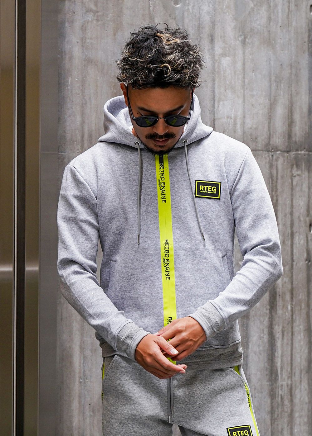 RTEGネオン&Eジップフーディー | adamsJUGGLER（アダムスジャグラー