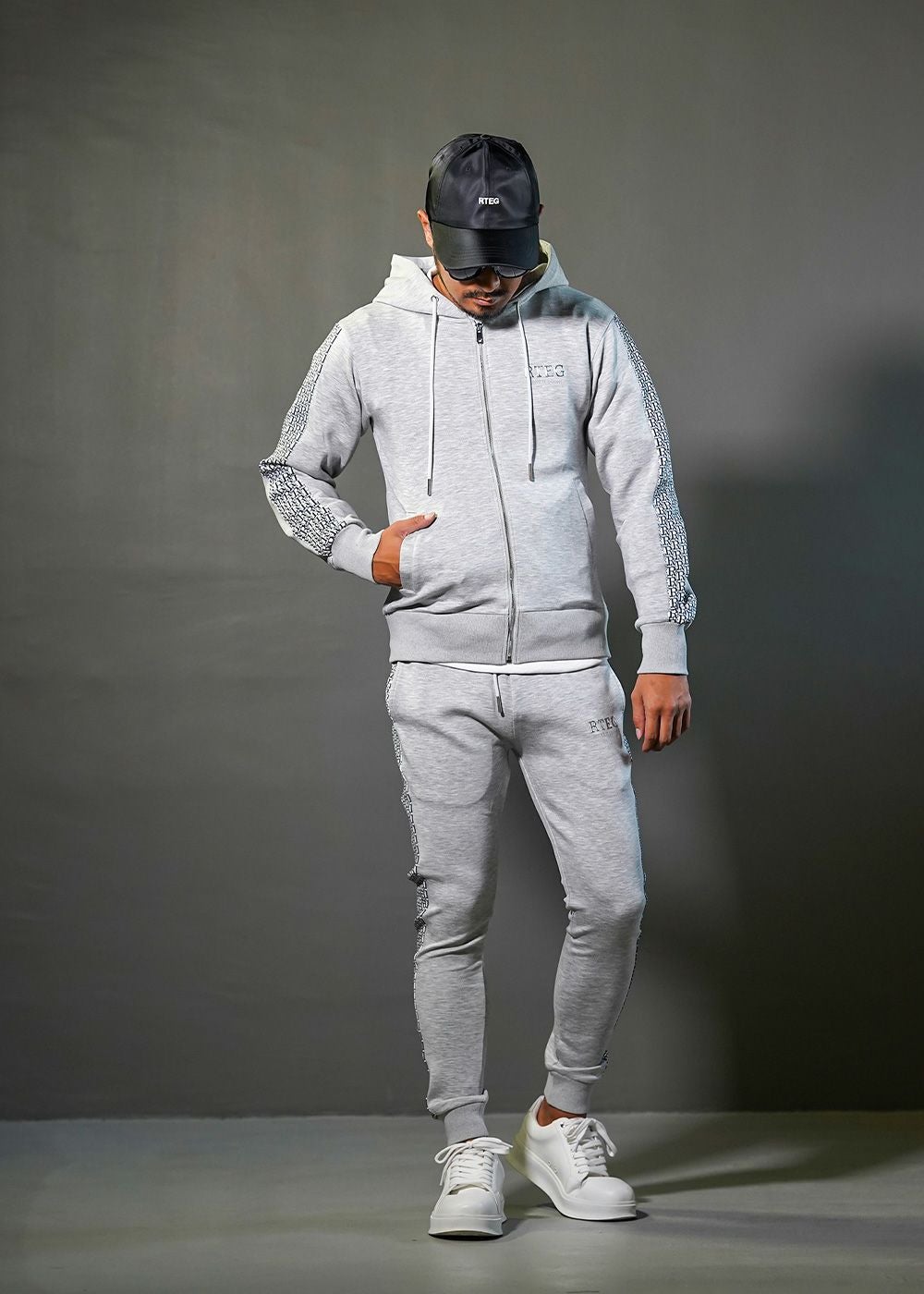 RTEGアルプラインフーディー | adamsJUGGLER（アダムスジャグラー