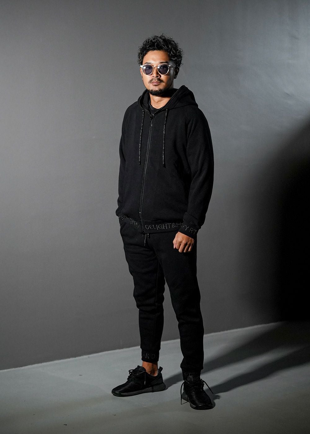 RTEG/ラインストーンジップフーディー | adamsJUGGLER（アダムス