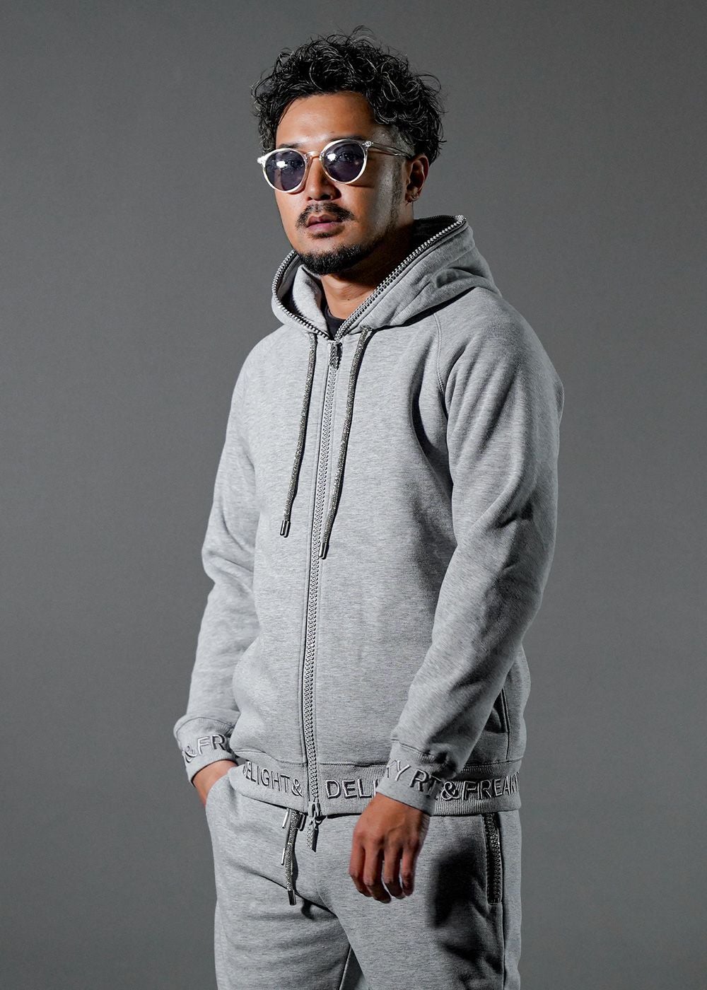 RTEG/ラインストーンジップフーディー | adamsJUGGLER（アダムス