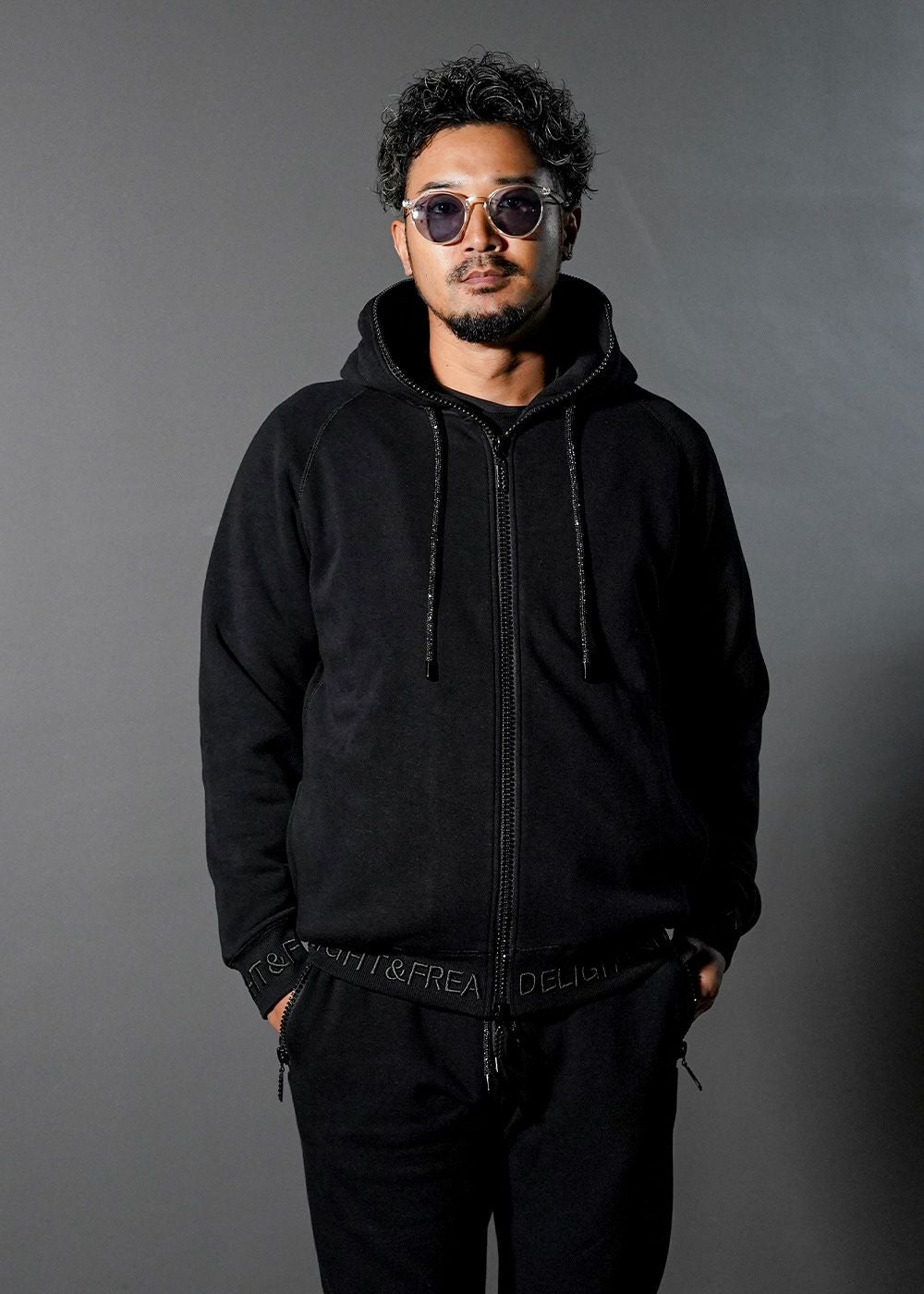 RTEG/ラインストーンジップフーディー | adamsJUGGLER（アダムス