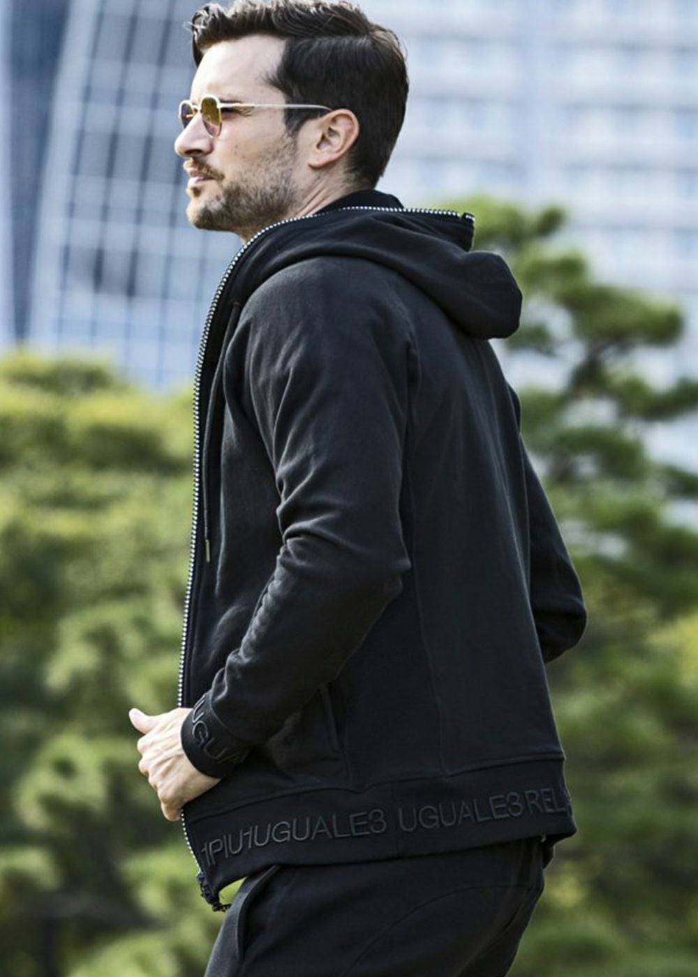 BASIC RHINESTONE HOODIE | adamsJUGGLER（アダムスジャグラー）公式