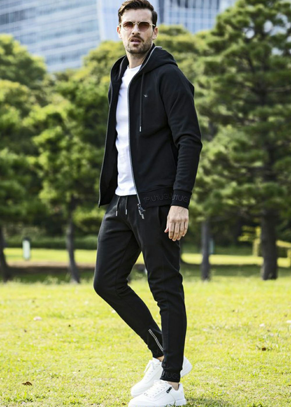 BASIC RHINESTONE HOODIE | adamsJUGGLER(アダムスジャグラー)公式 BASIC RHINESTONE HOODIE | adamsJUGGLER(アダムスジャグラー)公式