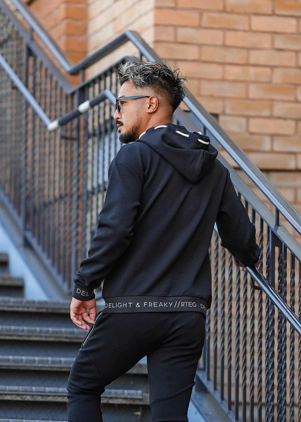 RTEGルックス/EXジップフーディー | adamsJUGGLER（アダムスジャグラー