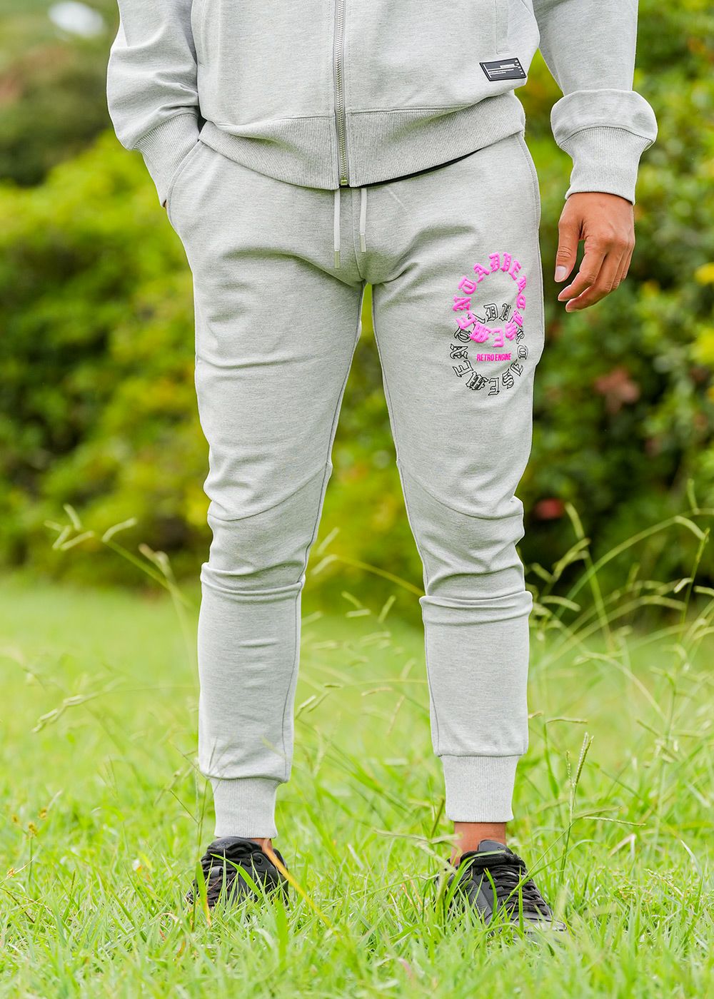 RTEG O.Eネオンフォームスウェットパンツ | adamsJUGGLER（アダムス