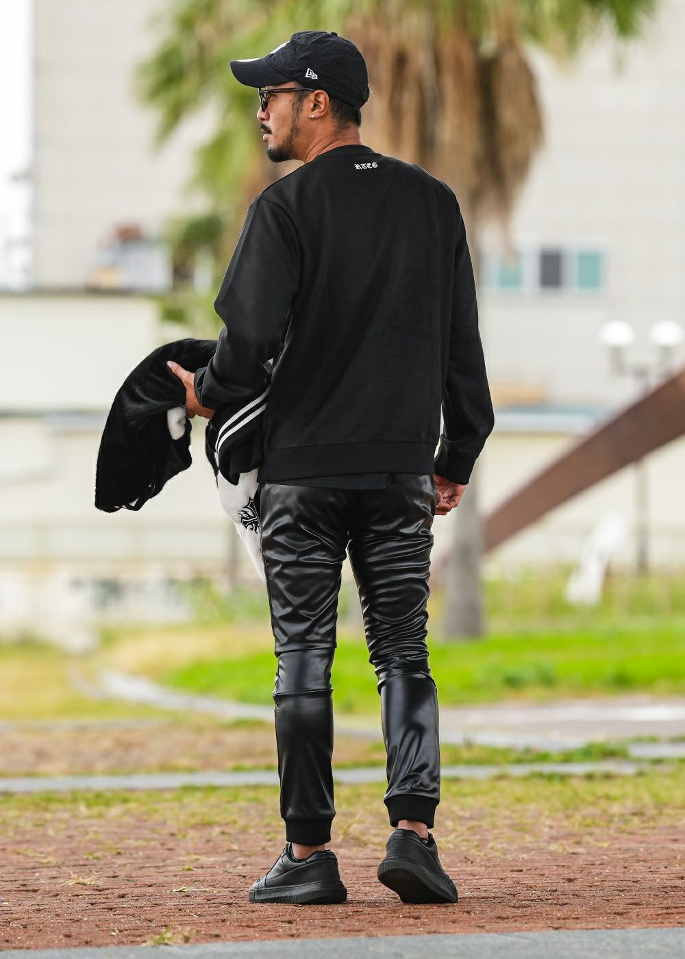 新品 Sweat Tegaki OVER スウェット M RTEGクロス&パブロスウェットプル | adamsJUGGLER（アダムスジャグラー